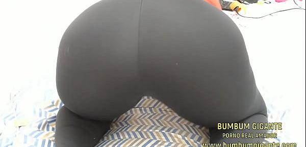 trendsVem me ajudar a tirar a legging de academia - Acesso ao WhatsApp e Conteúdos www.bumbumgigante.com - Participe dos meus Vídeos - httpsonlyfans.combumbumgigante